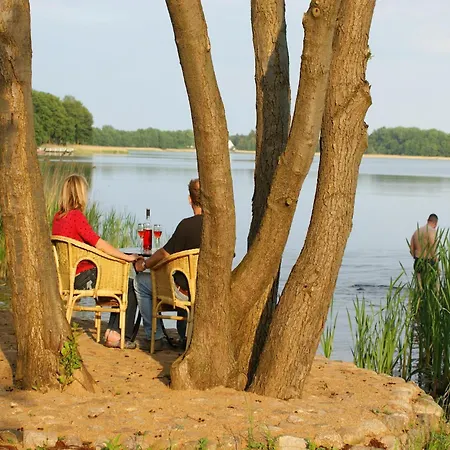 Сasa de vacaciones Mobile Im Mit Seezugang *